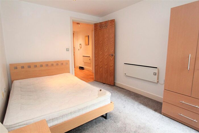 1 Bedroom Flat To Rent In The Boulevard, Hunslet, Leeds, LS10