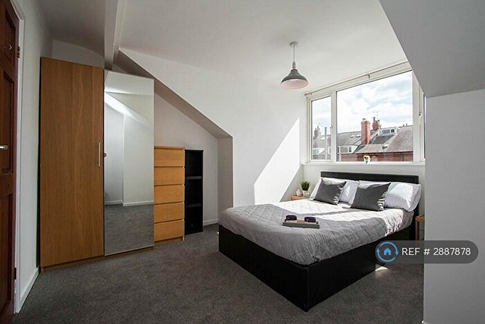 4 Bedroom Terraced House To Rent In Village Place, Leeds, LS4