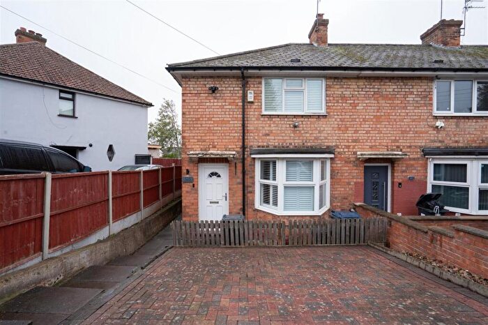 3 Bedroom End Of Terrace House For Sale In Fieldhouse Road, Birmingham, B25