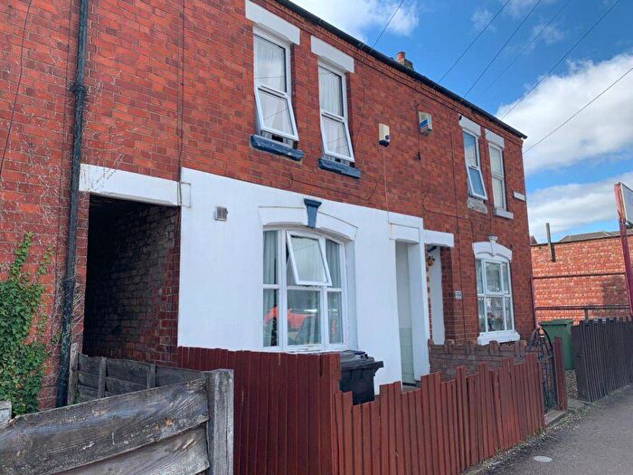 2 Bedroom Terraced House To Rent In Havelock Street, Wellingborough, NN8