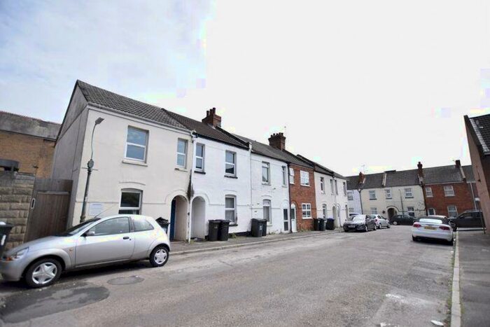 2 Bedroom Terraced House To Rent In Elwyn Road, Bournemouth, BH1