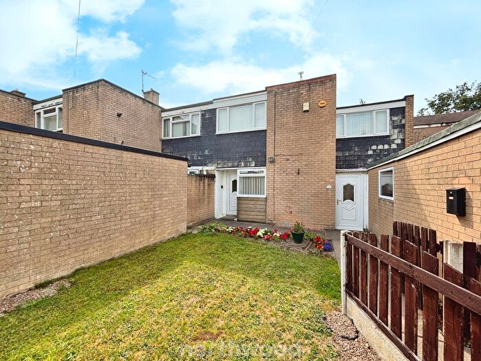 3 Bedroom Terraced House For Sale In Bootham Crescent, Stainforth, Doncaster, DN7
