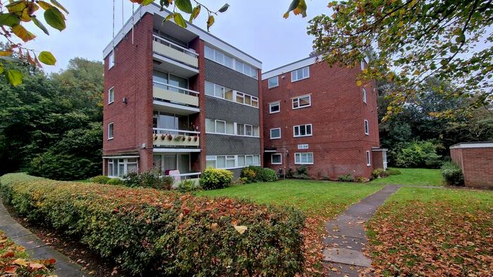 2 Bedroom Flat To Rent In Victoria Court, Allesley Park, Coventry, CV5