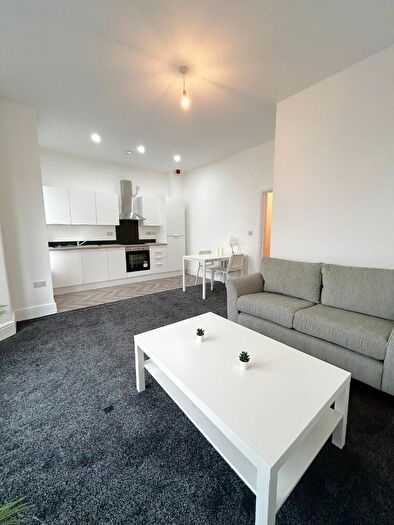1 Bedroom Apartment To Rent In Claude Road, Cardiff(City), CF24