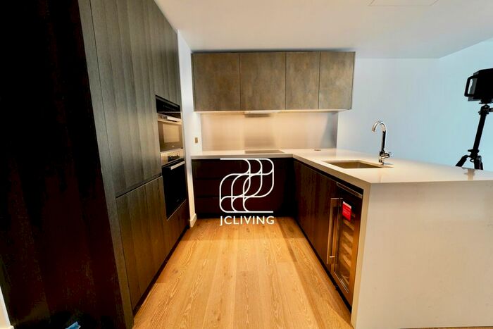 1 Bedroom Flat To Rent In Carnation Way, London, SW8