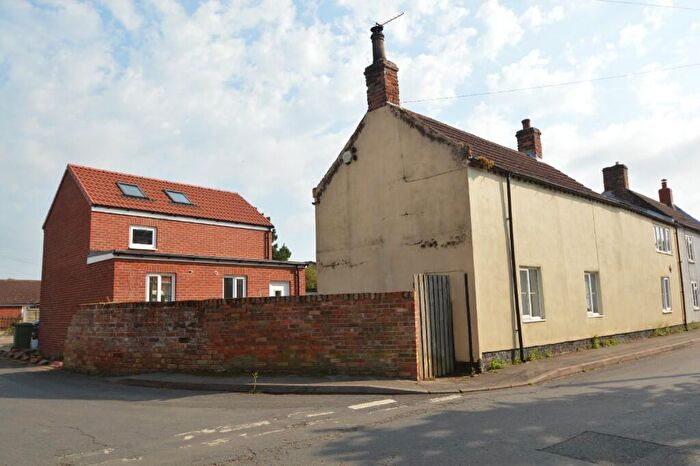 3 Bedroom Cottage For Sale In Wynlande Cottage, Cross Slack, Crowle, DN17
