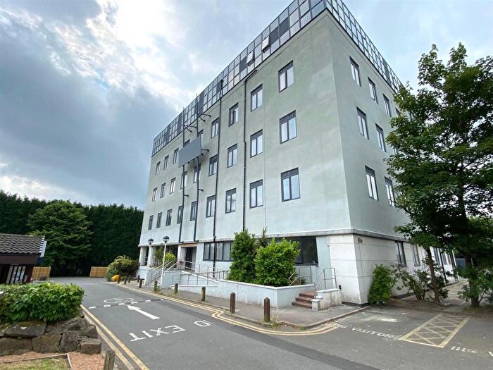 1 Bedroom Apartment To Rent In Dudley Road, Brierley Hill, DY5