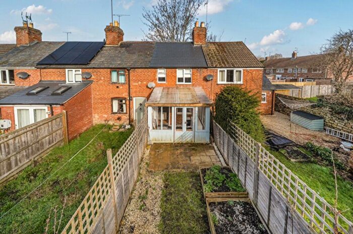 1 Bedroom Terraced House For Sale In Cadels Row, Faringdon, Oxfordshire, SN7