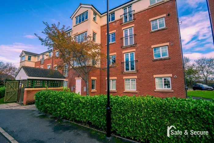 2 Bedroom Flat For Sale In Dilston Grange, Wallsend, Newcastle, NE28