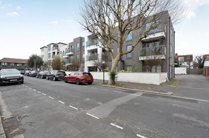 1 Bedroom Flat To Rent In Roman Road, Hove, East Sussex, BN3