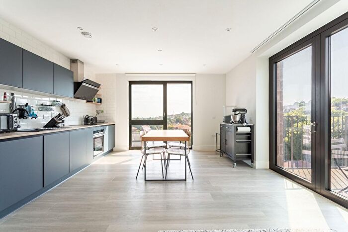 2 Bedroom Flat For Sale In The Furlong, Brighton, BN2