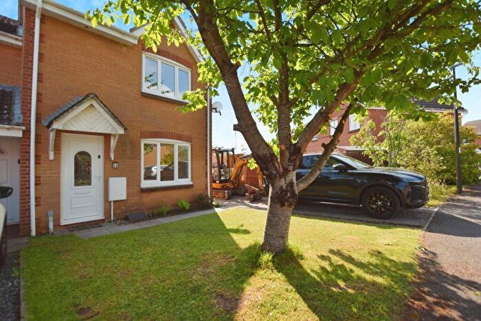 3 Bedroom End Of Terrace House To Rent In Gaunts Close, Portishead, Bristol, BS20