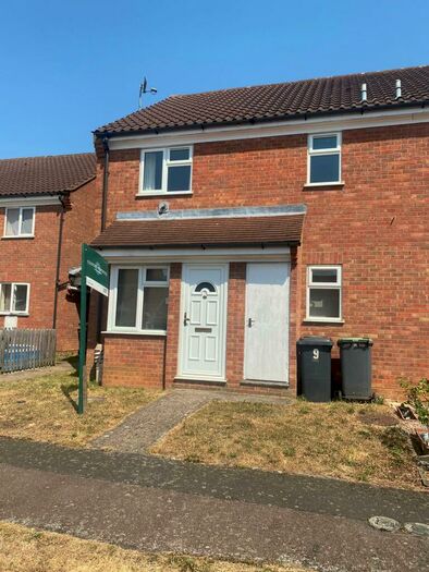 1 Bedroom Cluster House To Rent In Ripon Court, Biggleswade, SG18