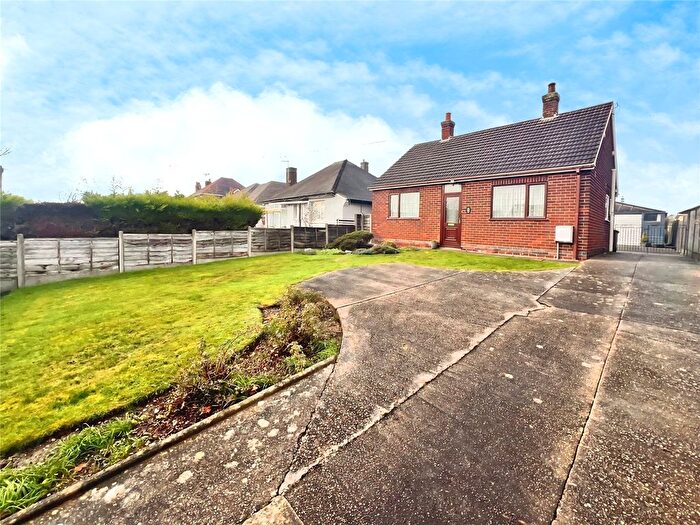 2 Bedroom Bungalow For Sale In Bitham Lane, Stretton, Burton-On-Trent, Staffordshire, DE13
