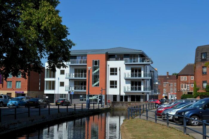 2 Bedroom Flat To Rent In Church View, Portmill Lane, Hitchin, SG5