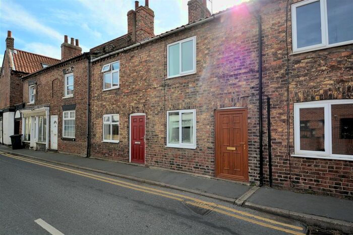 2 Bedroom Property To Rent In Rythergate, Cawood, Selby, YO8