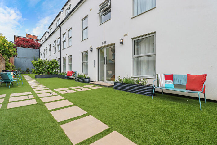 1 Bedroom Apartment To Rent In Ashford Road, Eastbourne, BN21
