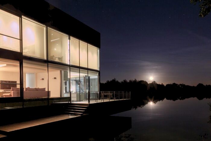 4 Bedroom Detached House For Sale In The Glasshouse, Cotswolds, GL7