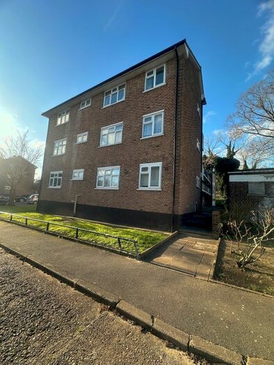 1 Bedroom Flat To Rent In Boveney Road, London, SE23