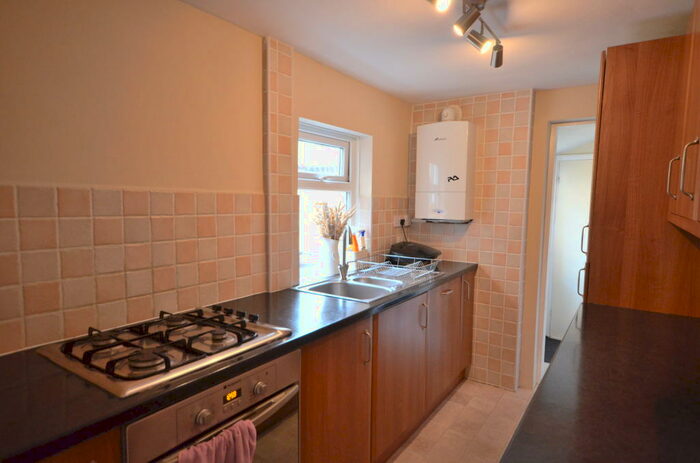 2 Bedroom Terraced House To Rent In Station Road, Rainham, ME8