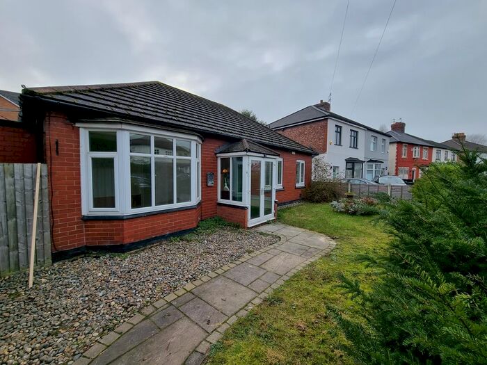 3 Bedroom Bungalow To Rent In Melbreck Road, Allerton, Liverpool, L18