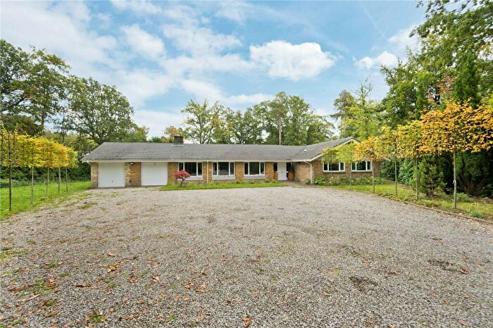 4 Bedroom Detached House To Rent In Shepley End, Ascot, Surrey, SL5