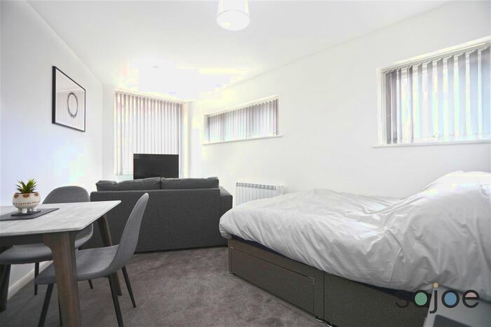 1 Bedroom Flat To Rent In Waveney Road, Lowestoft, NR32