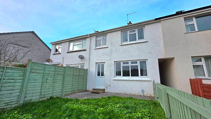 3 Bedroom Terraced House For Sale In West Park, Wadebridge, PL27