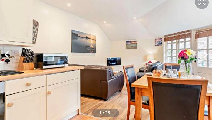 1 Bedroom Detached Bungalow For Sale In The Roundhouse, Perranzabuloe, Truro, TR4