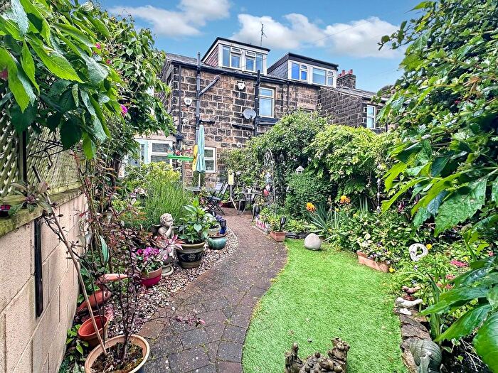 3 Bedroom Terraced House For Sale In Farnley Lane, Otley, LS21