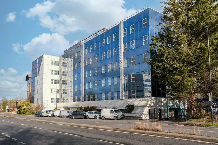 2 Bedroom Flat For Sale In London Road, First Choice House London Road, RH10