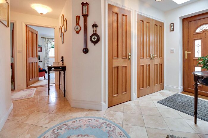 3 Bedroom Bungalow For Sale In George Nympton, South Molton, Devon, EX36
