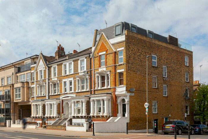 1 Bedroom Apartment To Rent In Lavender Hill, London, SW11