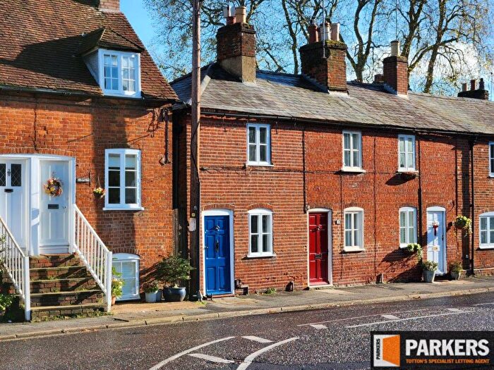 2 Bedroom Terraced House To Rent In Palmerston Street, Romsey, SO51