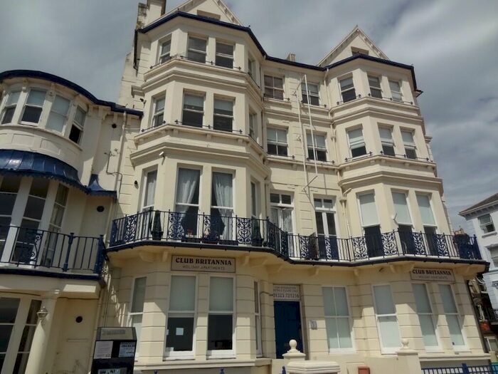 1 Bedroom Flat To Rent In Marine Parade, Eastbourne, East Sussex, BN22