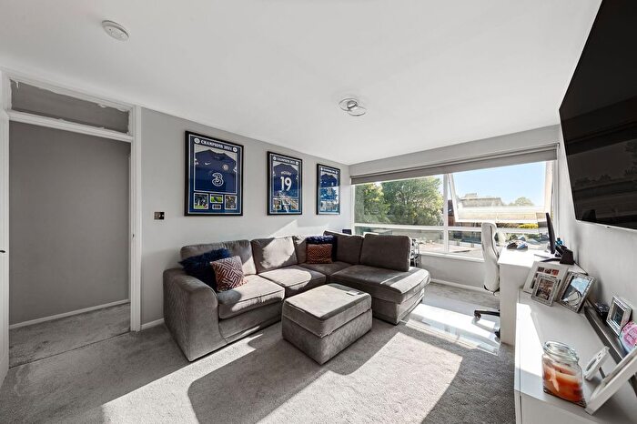 1 Bedroom Flat For Sale In Rectory Road, Beckenham, BR3