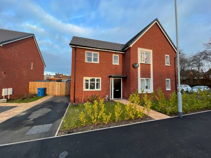 2 Bedroom Semi-Detached House To Rent In William Ellis Grove, Stoke-on-Trent, ST6