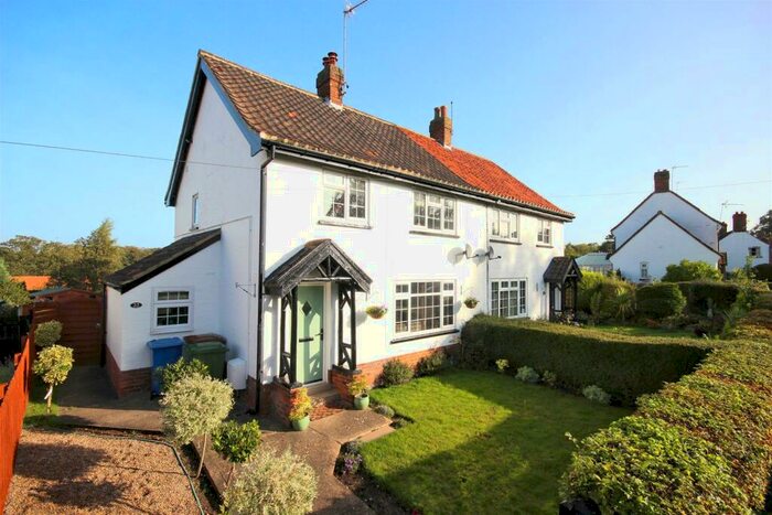 3 Bedroom Semi-Detached House For Sale In Callas, Bishop Burton, Beverley, HU17