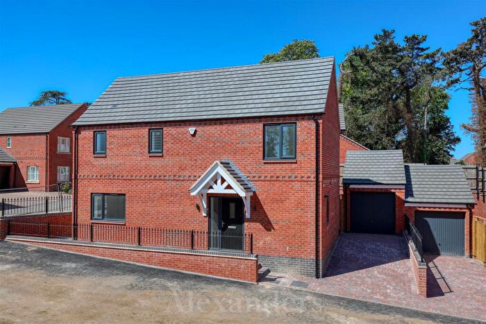 3 Bedroom Detached House For Sale In Ankle Hill, Melton Mowbray, LE13