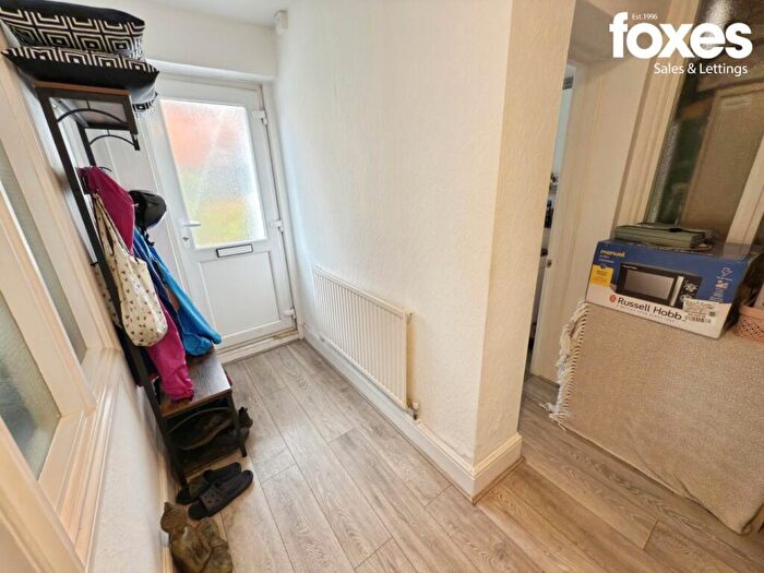 1 Bedroom Semi-Detached House To Rent In Flat, The Crescent, BH1