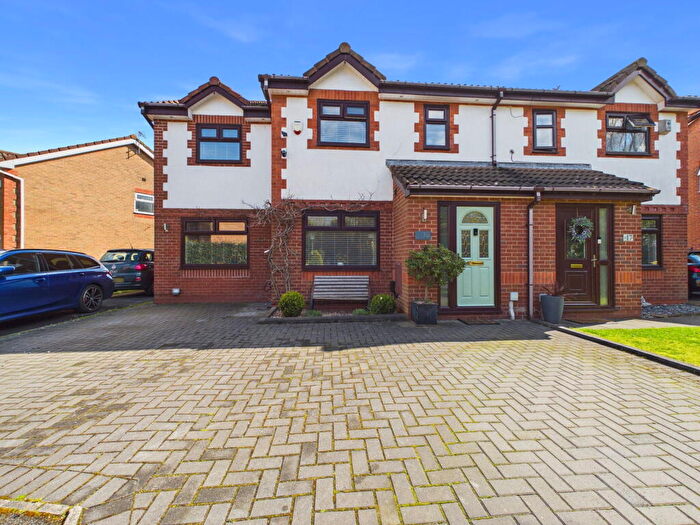 4 Bedroom Semi Detached House For Sale In Navigation Close, Netherton, L30