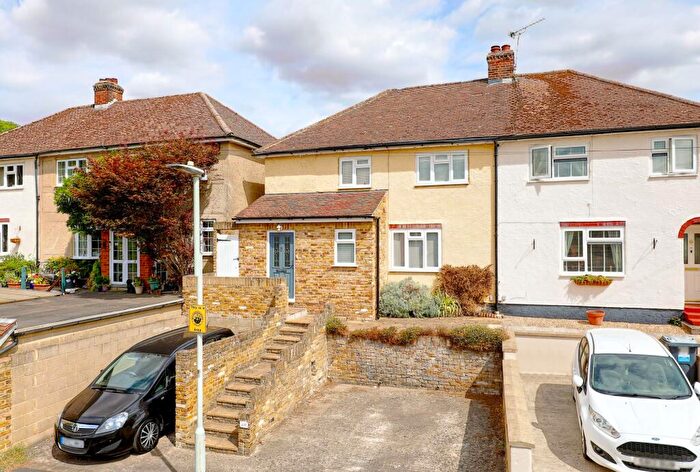 4 Bedroom Semi-Detached House For Sale In Thele Avenue, Stanstead Abbotts, SG12