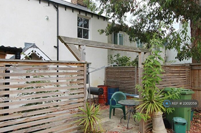 4 Bedroom Terraced House To Rent In Sherborne Place, Cheltenham, GL52