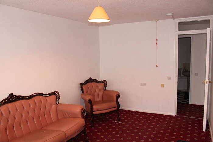 1 Bedroom Flat For Sale In Fordwych Road, London, NW2