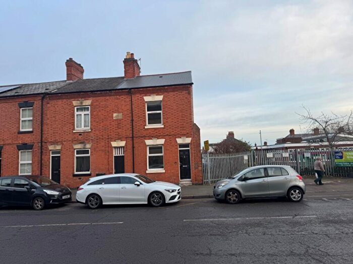 2 Bedroom End Of Terrace House For Sale In Spinney Hill Road, North Evington, Leicester, LE5