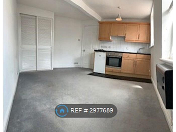 Studio To Rent In Victoria Street, Windsor, SL4