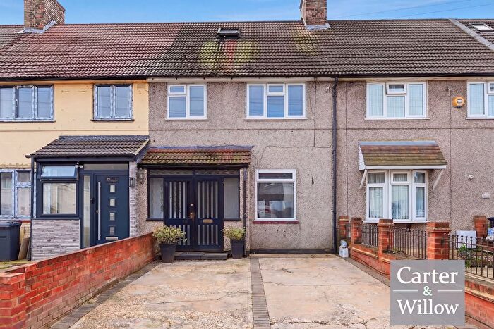 3 Bedroom Terraced House For Sale In Broad Street, Dagenham, RM10