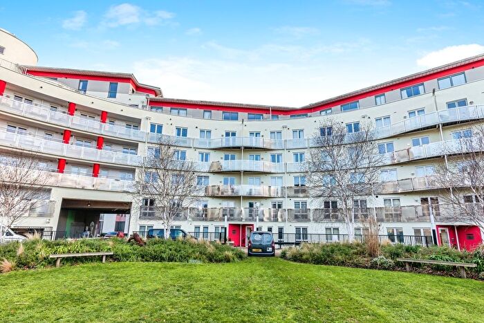 1 Bedroom Flat For Sale In Hannover Quay, Bristol, BS1