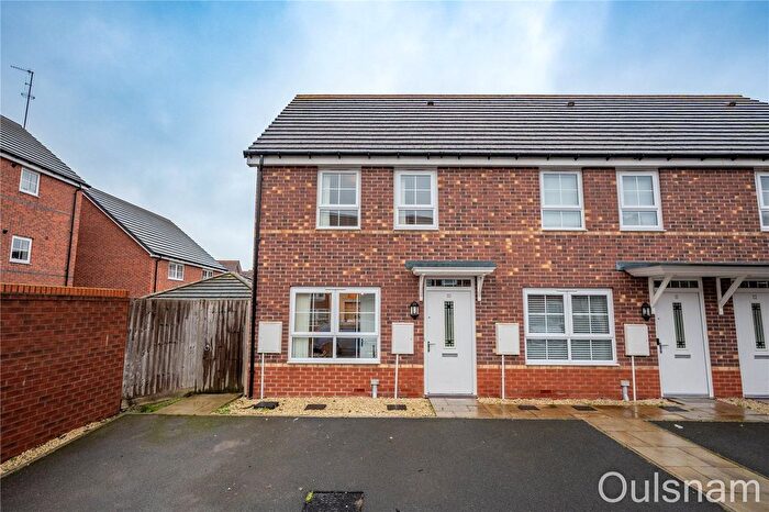 2 Bedroom End Terrace House For Sale In Nicklin Way, Stoke Prior, Bromsgrove, Worcestershire, B60