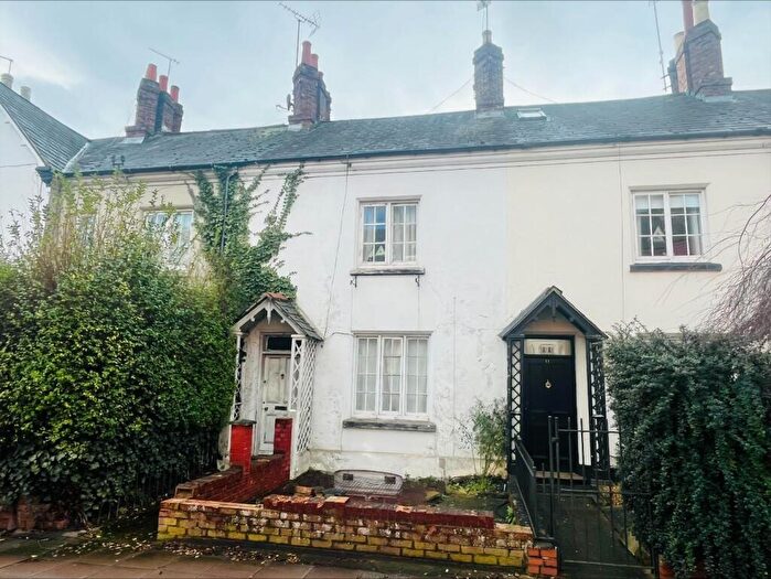 3 Bedroom Terraced House For Sale In York Road, Town Centre, Northampton, NN1